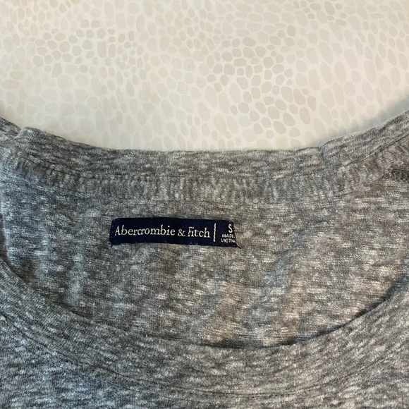 Abercrombie long sleeve - Picture 2 of 2
